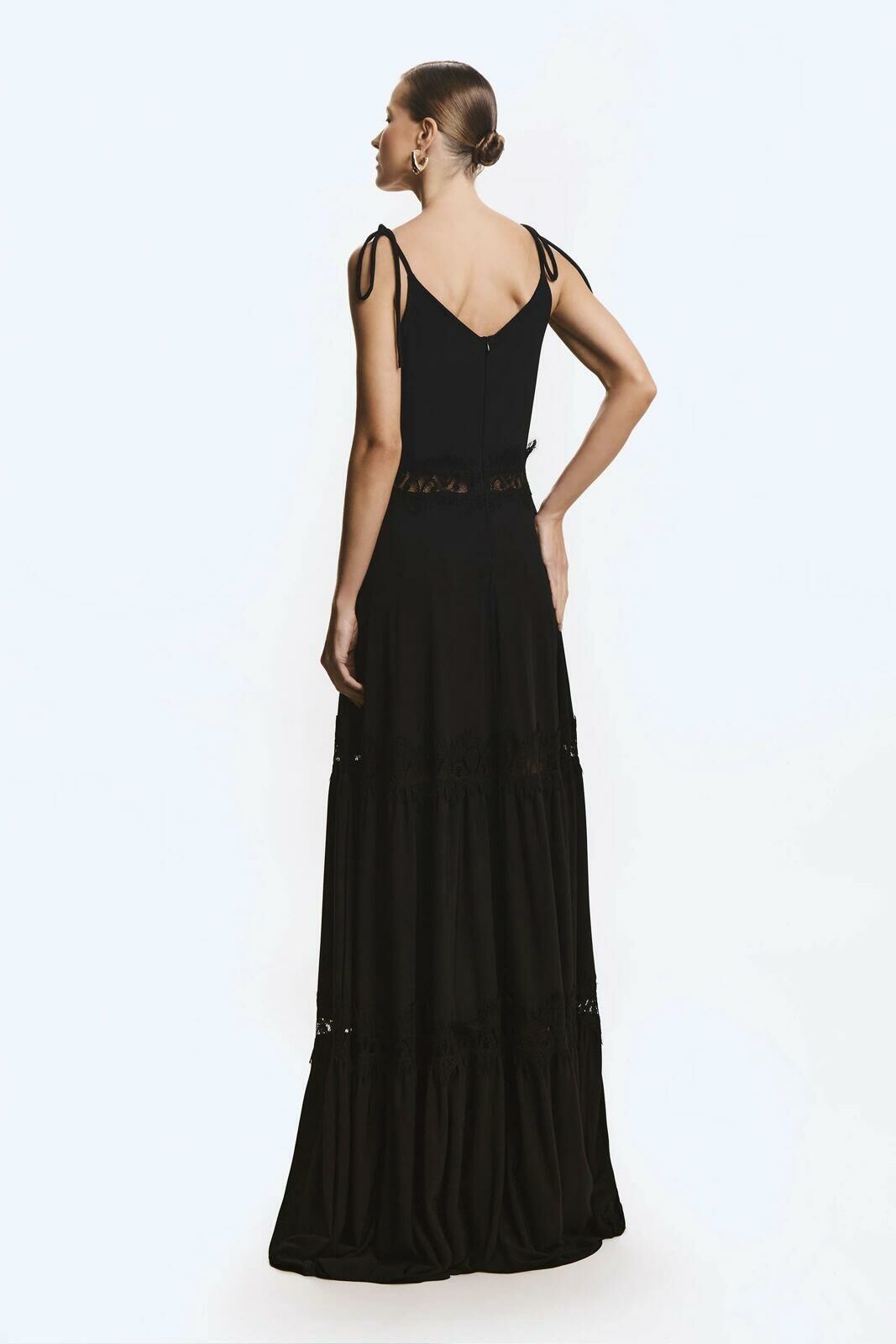 Imagem de Vestido longo Fluido Entremeio Em Renda Amarração Alça Preto Zen